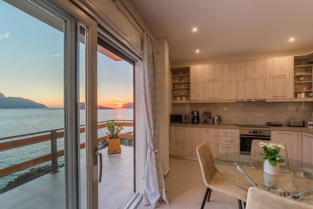 Sunset Dreams Spyros Apartment Skalia ภายนอก รูปภาพ