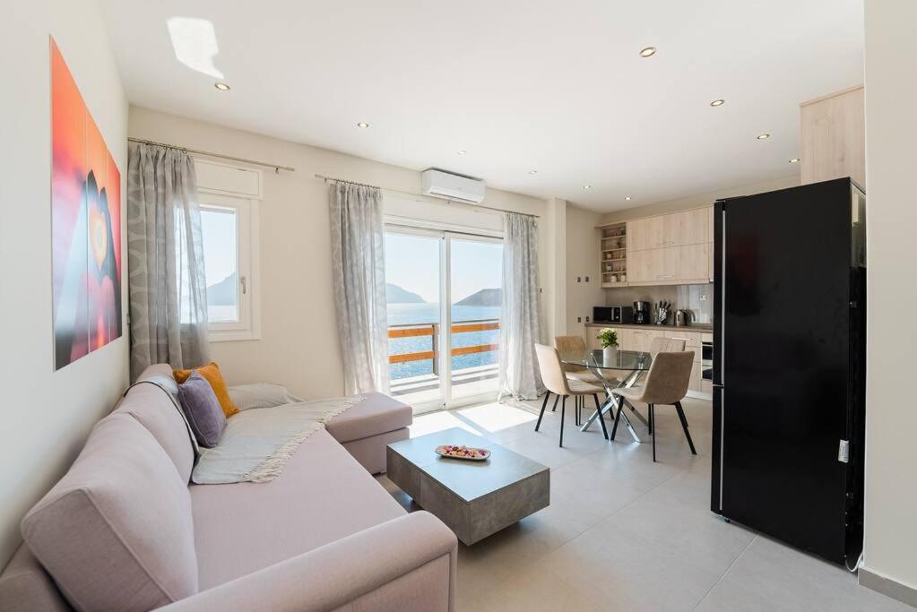 Sunset Dreams Spyros Apartment Skalia ภายนอก รูปภาพ