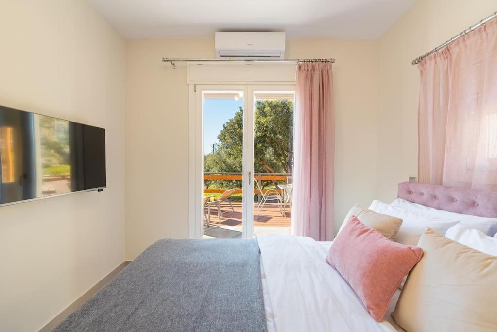 Sunset Dreams Spyros Apartment Skalia ภายนอก รูปภาพ
